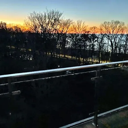 Gemuetliches In Mit Grosser Terrasse Und Meerblick Und Neben Dem Apartamento *